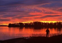 Here’s what Victorians can expect when BC skips the fall time change