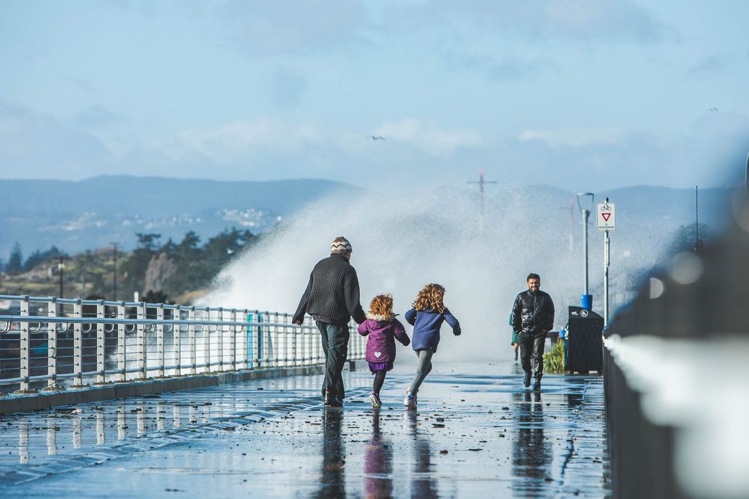 Beautiful Band Of Rain: Wet Weather, 90km/h Gusts For Lower North Island Days Out From Christmas View for Your Screen Beautiful Band Of Rain: Wet Weather, 90km/h Gusts For Lower North Island Days Out From Christmas View for Your Screen