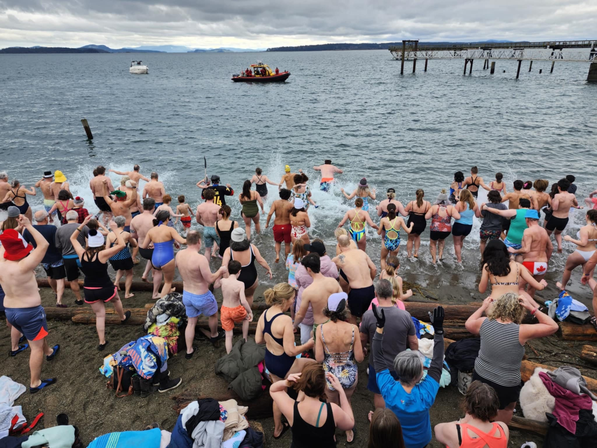 6 polar bear dips happening in and around Victoria on New Year’s Day