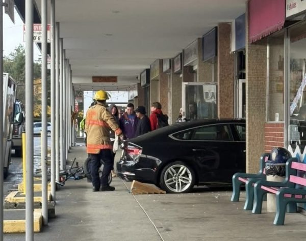 32-year-old driver ticketed after car smashes through Saanich storefront