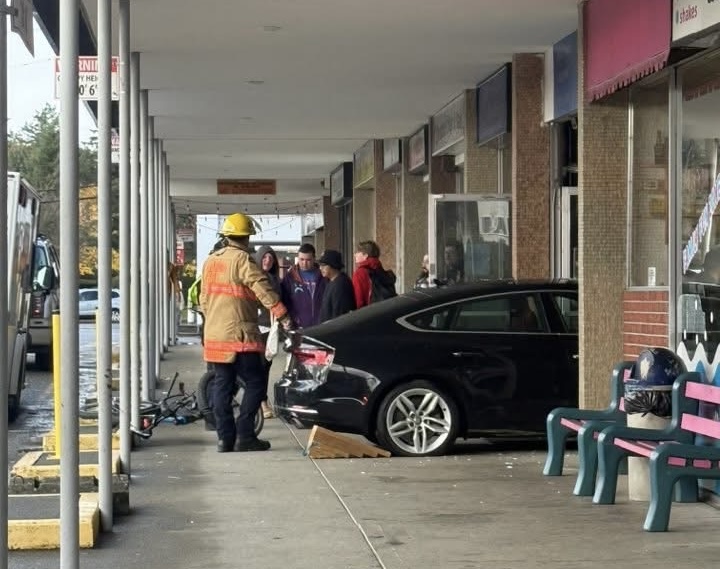 32-year-old driver ticketed after car smashes through Saanich storefront