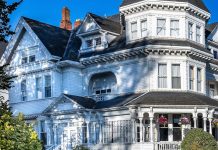 Victoria harbour hotels purchase Belleville waterfront property after years of leasing