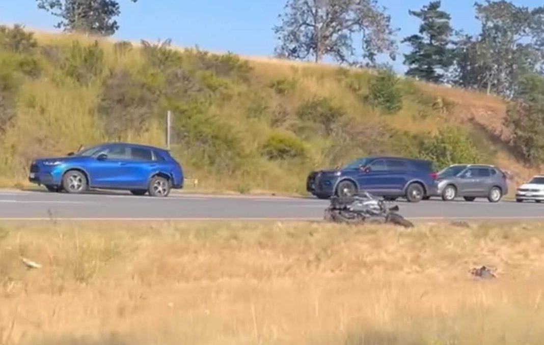Motorcyclist in serious but stable condition after Pat Bay Highway ...