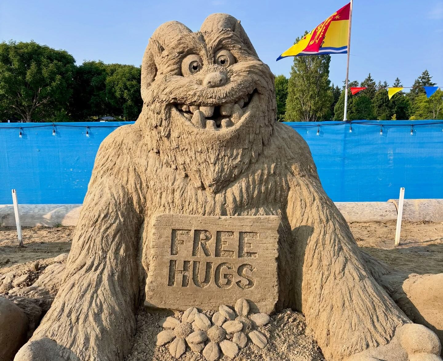 Several sand sculptures damaged by vandals ahead of Parksville Beach Festival opening
