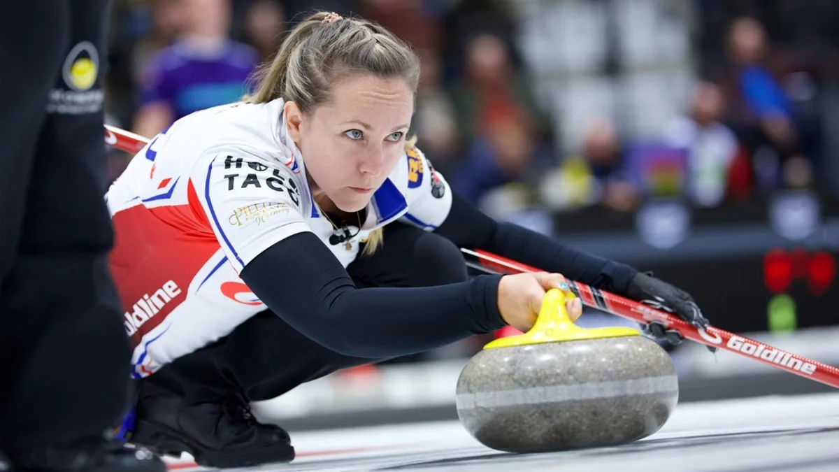 World’s best curlers take over Victoria this week for Grand Slam of Curling
